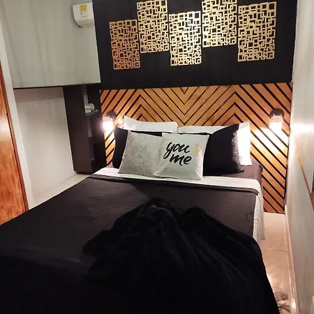 Bed and breakfast Habitacion Con Balcon Y Aire Acondicionado Frente Al Mar Cartagena
